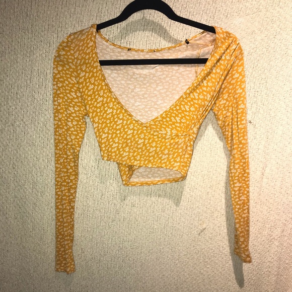 Forever 21 Tops - Forever 21- Long Sleeve Top